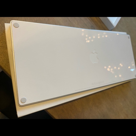 Apple Magic Keyboard 2 - LIKE NEW - Picture 7 of 7